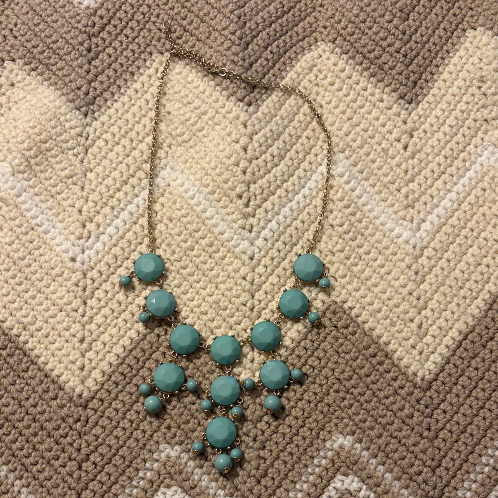 Elegant Turquoise Statement Necklace